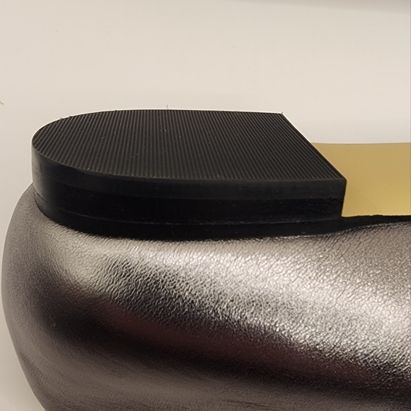 Talbots Ryan Knot Gunmetal Silver Flats Loafers size 9.5 NWOB leater upper - Picture 3 of 11